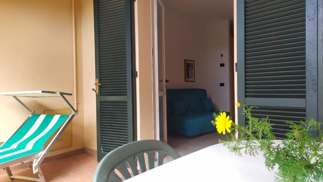 Nisportino, Elba. Bilocale Con Patio Vista Mare. Villa Casa Castagno Exterior photo