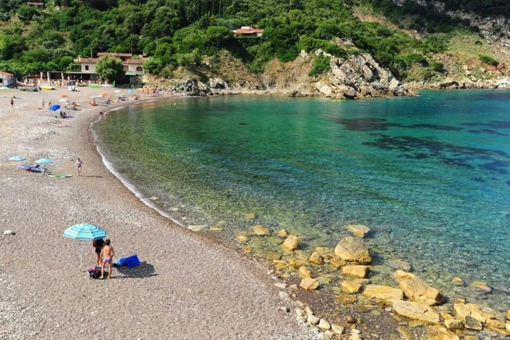 Nisportino, Elba. Bilocale Con Patio Vista Mare. Villa Casa Castagno Exterior photo